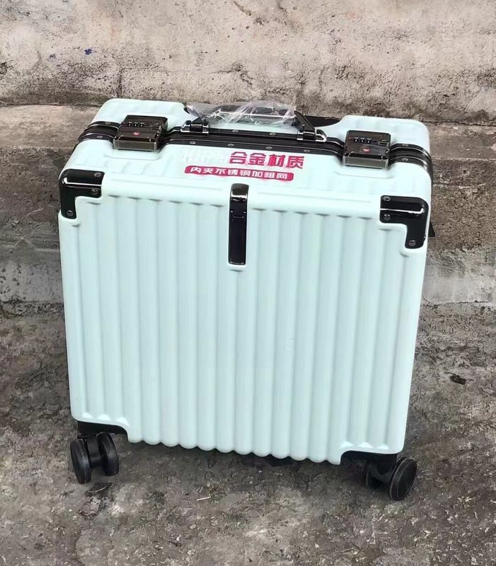 Great Quality Exclusive Designer Trolley Suitcase With Password Lock With Spinner Wheels Trolley Case For Travel