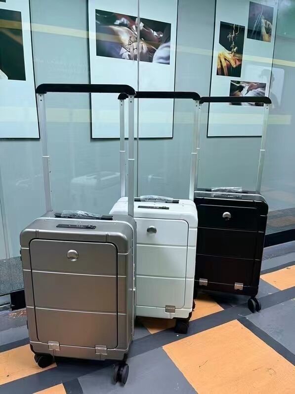 Latest Fashion Travelling Bags Trolley Luggage Custom Suitcase PC Hard Shell Suitcase With Front Opening Pocket