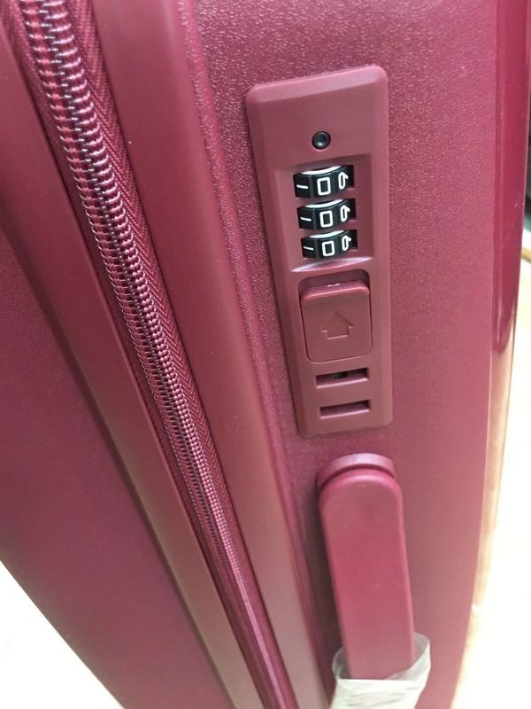 20/22/24/26/28 Inch Suitcase Popular Fashion Styles Unbreakable PP Luggage Set