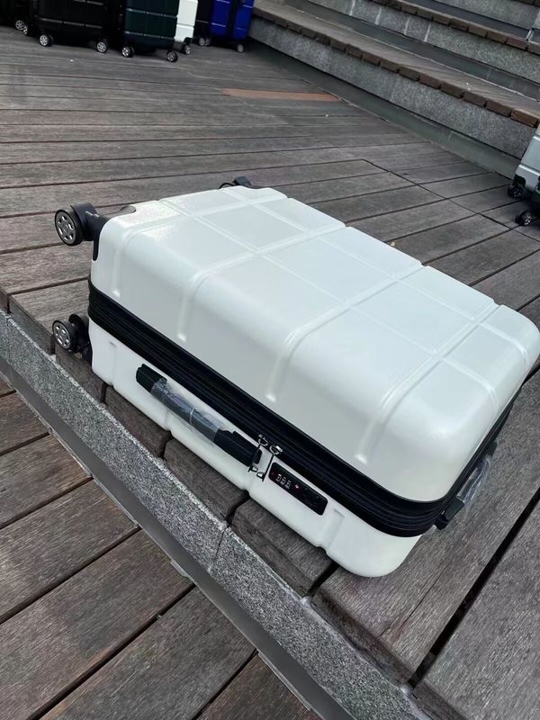 New Design Carry On Suitcase ABS+PC Luggage Set Hard Shell Travel Bags Suitcase Sets