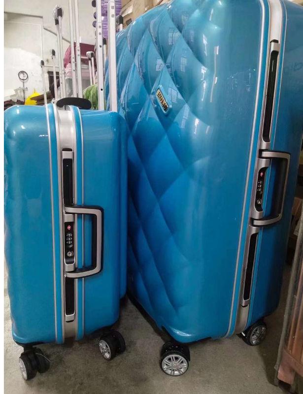 Large Capacity OEM ODM Custom Classic Style Suitcase Set Luggage Smart Lock Business Trolley Luggage