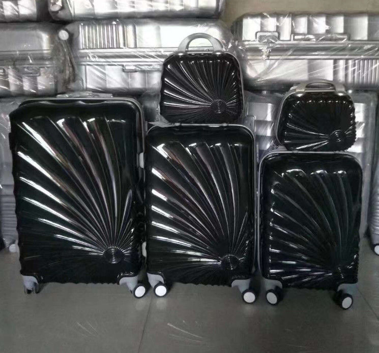 Wholesale PC Suitcase 20 24 28 Inch Bagagem 3 PCS Set Travel Trolley Bags 4 Wheel Spinner Luggage