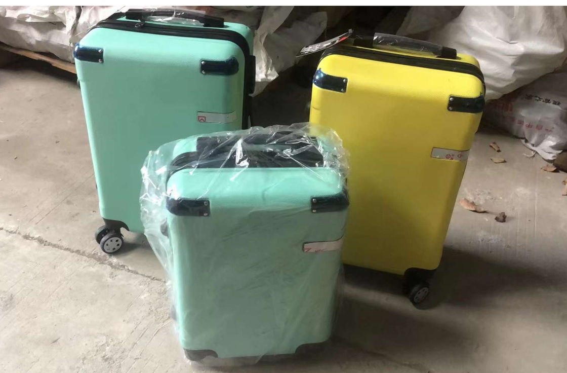 Unisex Universal ABS Carry-On Luggage Durable And Small Size Travel Lightweight Suitcase With Spinner Trolley For Kids