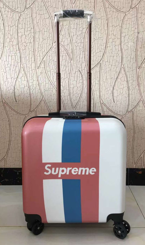 Factory Wholesale Lightweight Boarding Box Portable Universal Wheel Suitcase Custom Outdoor Luggage