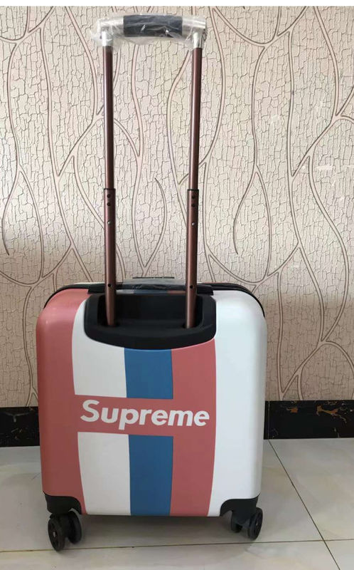 Factory Wholesale Lightweight Boarding Box Portable Universal Wheel Suitcase Custom Outdoor Luggage