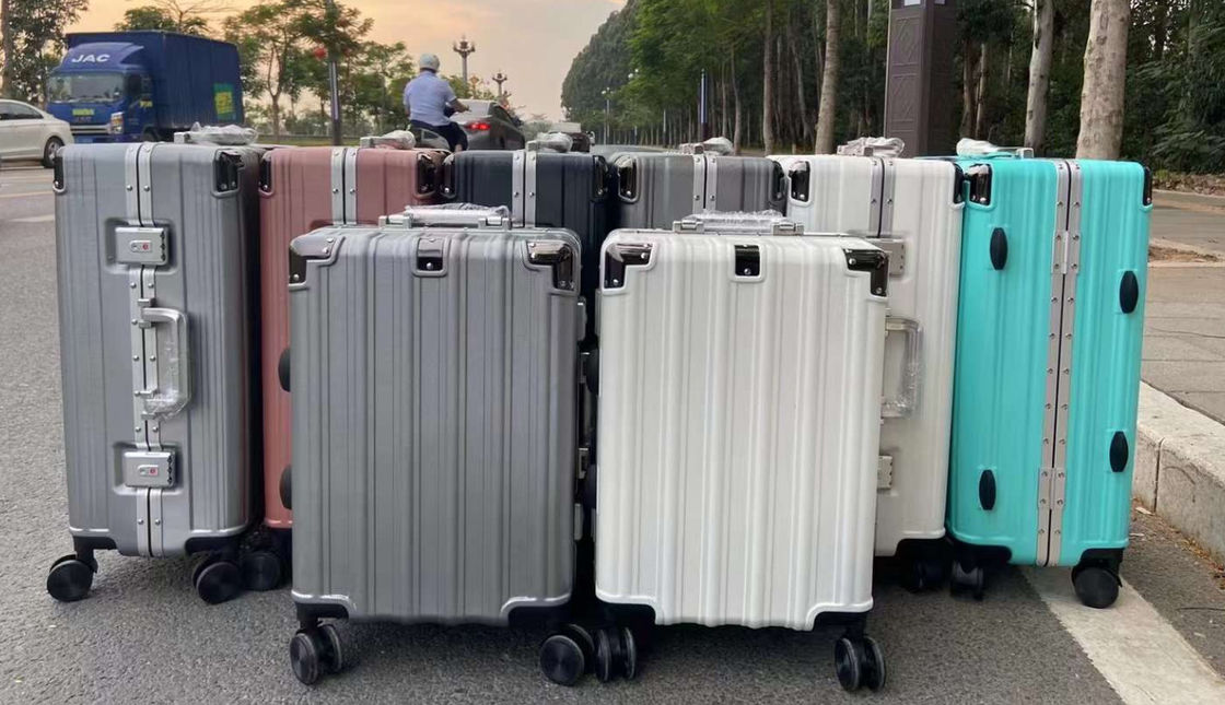 Customer Design Aluminum Frame Luggage Case 24 Inch Trolley Case Set Carry-Ons Suitcases Silent Universal Wheels