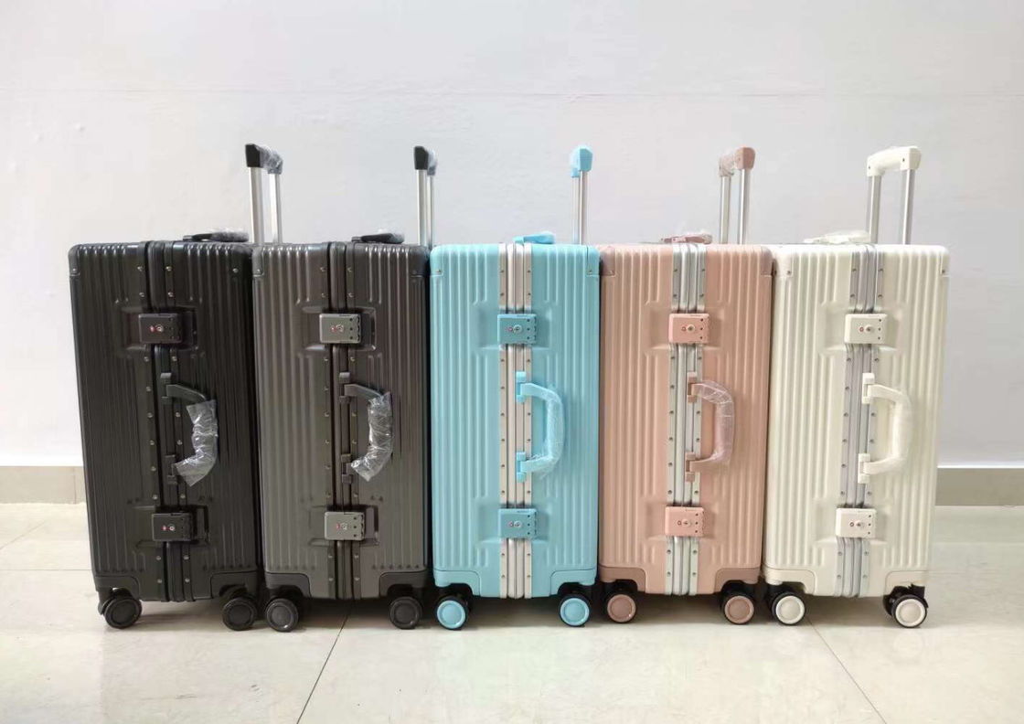 Classical Style High Quality Vintage ABS Trolley Bag Suitcase Hot Sale Customization 20 22 24 26 Inch Durable Flight