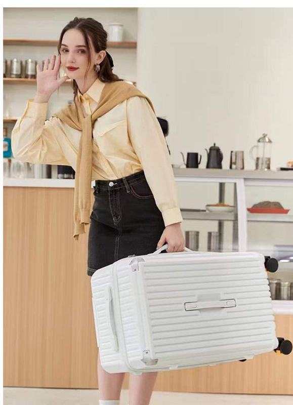 New Design Factory Wholesale Large Capacity Suitcase Carry On Luggage PC ABS Hard Shell Spinner Wheels Combination Lock